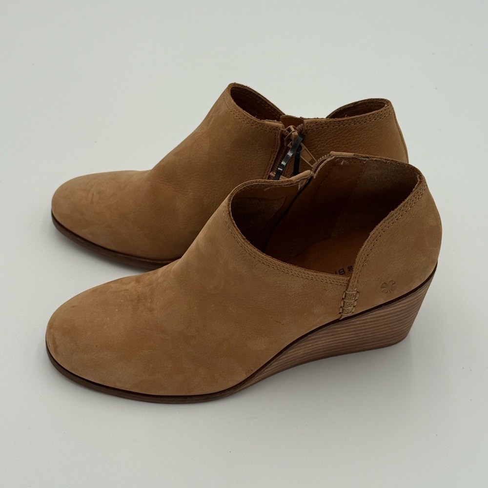 LUCKY BRAND | Brown Ankle Booties